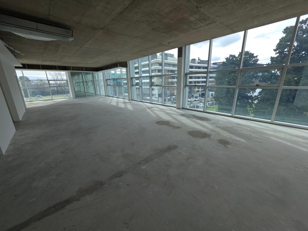 VENTA OFICINA COMERCIAL CONSULTORIO PREMIUM EN SKYGLASS 1 - DEL VISO, PILAR