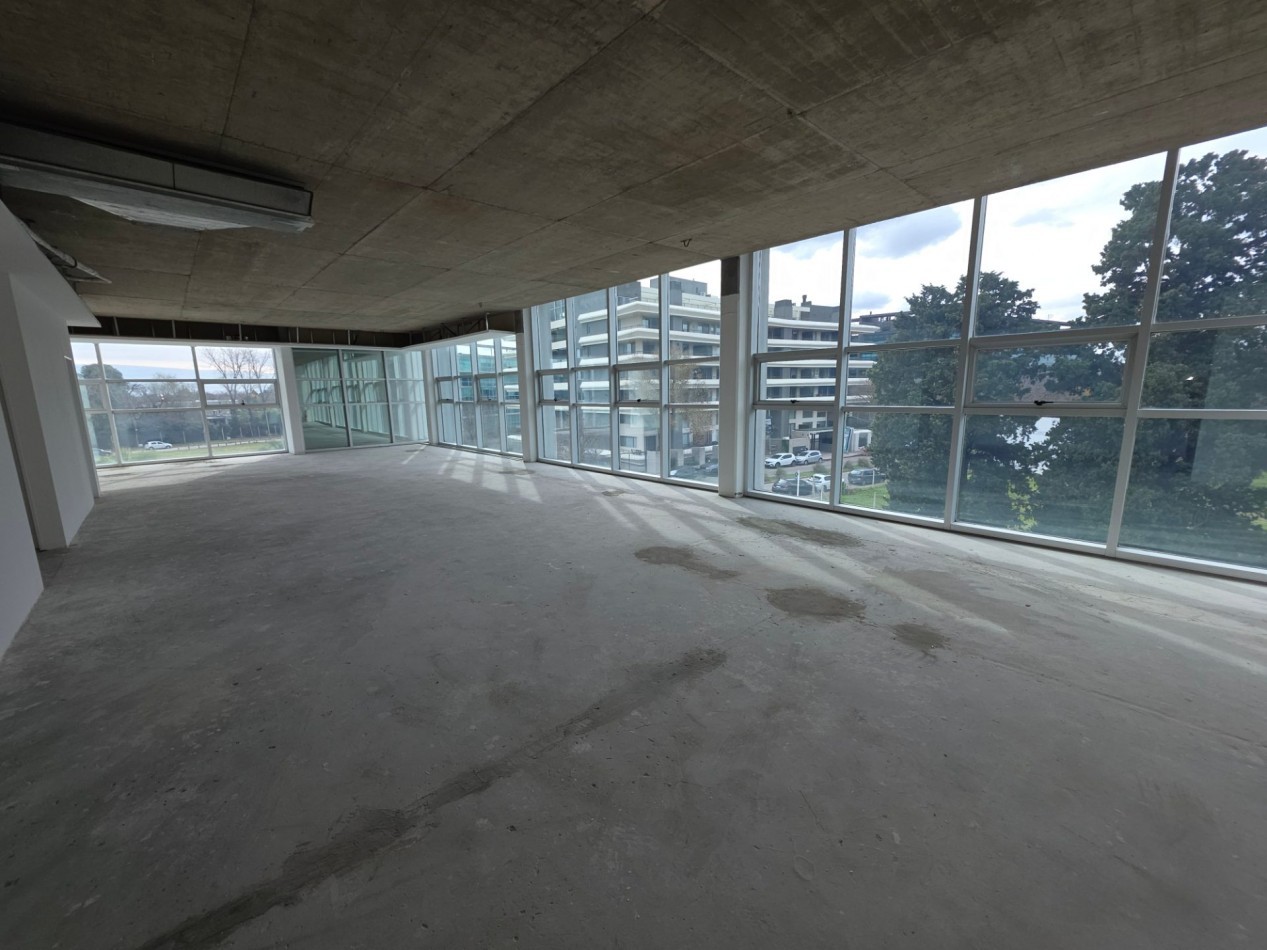 ALQUILER OFICINA COMERCIAL CONSULTORIO PREMIUM EN SKYGLASS 1 - DEL VISO, PILAR
