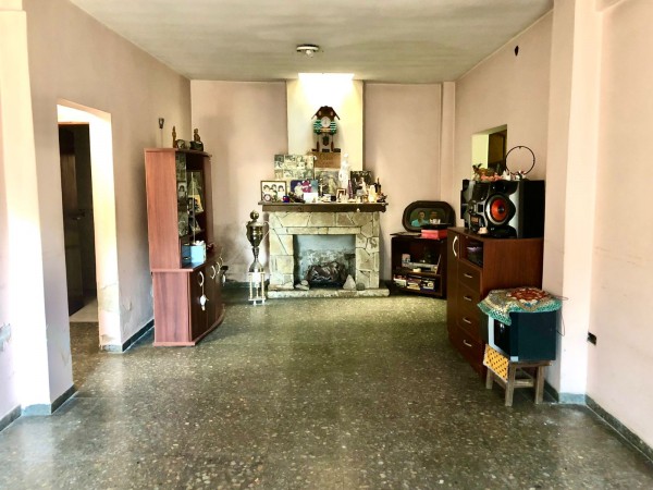 CASA 4 AMBIENTES EN JOSÈ C PAZ