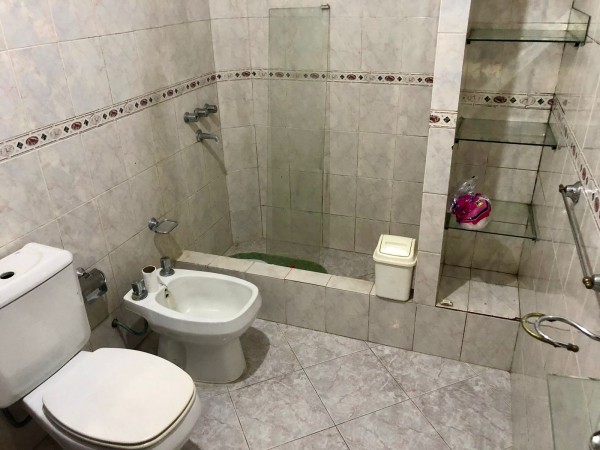 CASA 4 AMBIENTES EN JOSÈ C PAZ