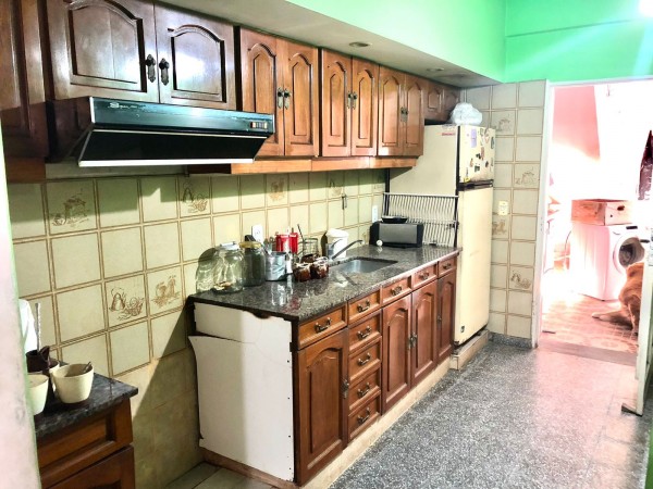 CASA 4 AMBIENTES EN JOSÈ C PAZ