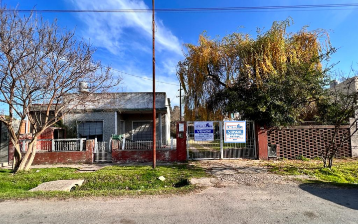 CASA 5 AMB EN JOSÉ C. PAZ