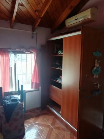 CASA 4 AMBIENTES EN VENTA - JOSE C PAZ