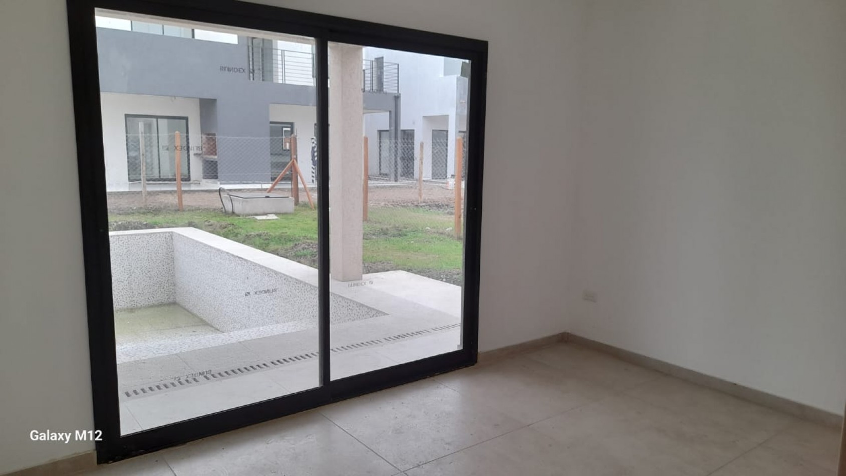  CASA EN VENTA 4 AMBIENTES A ESTRENAR EN PILAR - COMPLEJO SPRING PARK