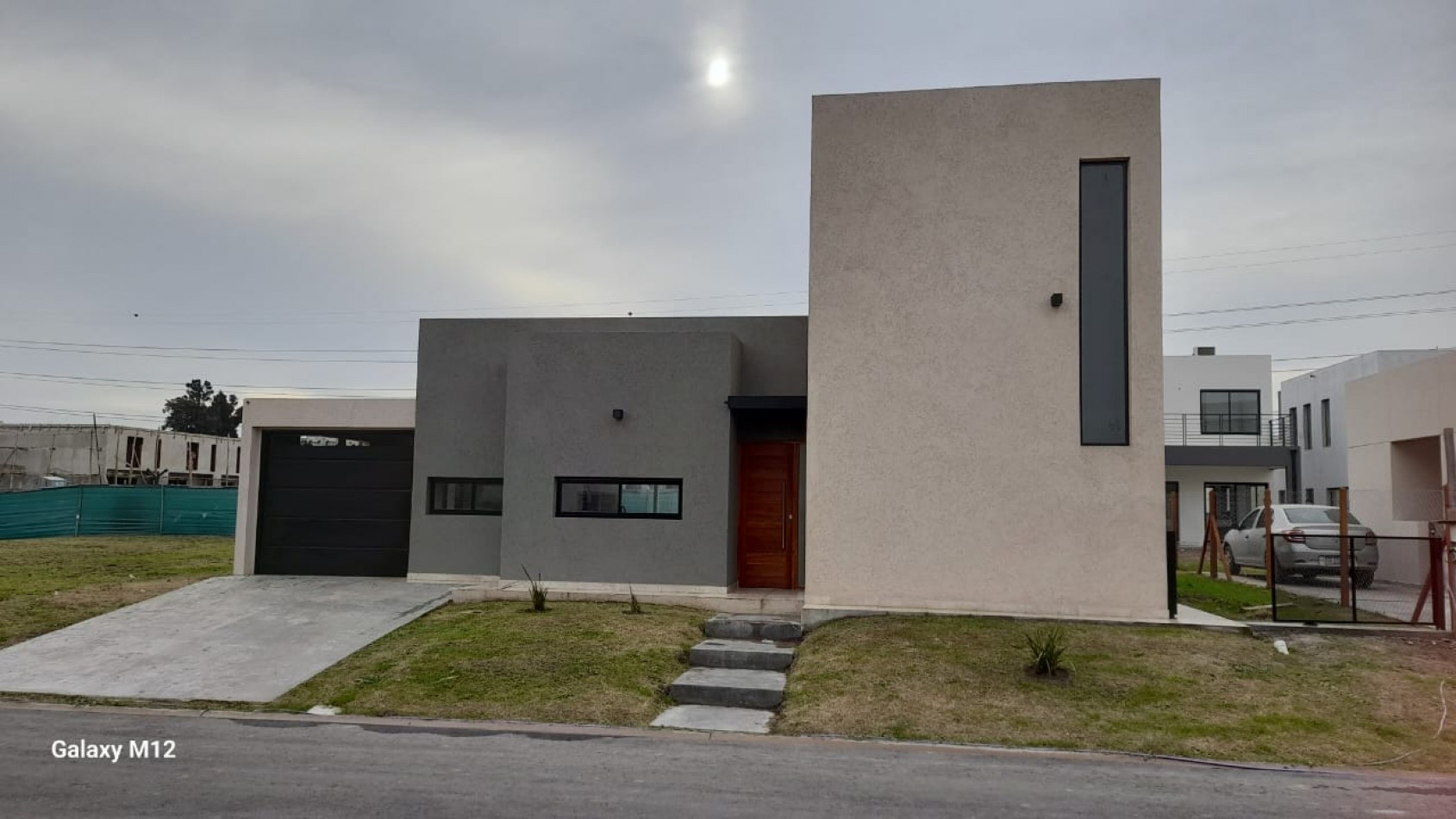  CASA EN VENTA 4 AMBIENTES A ESTRENAR EN PILAR - COMPLEJO SPRING PARK