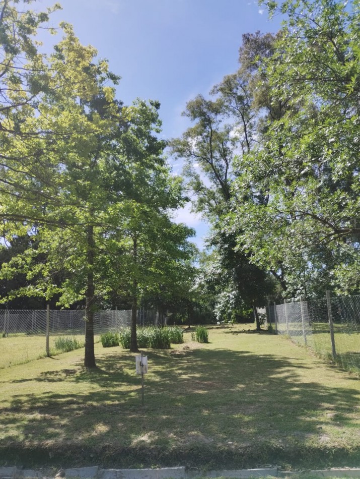 LOTES EN BARRIO SEMICERRADO - FINCAS SAN AGUSTIN - ZONA LA LONJA, PILAR. ESCRITURA INMEDIATA