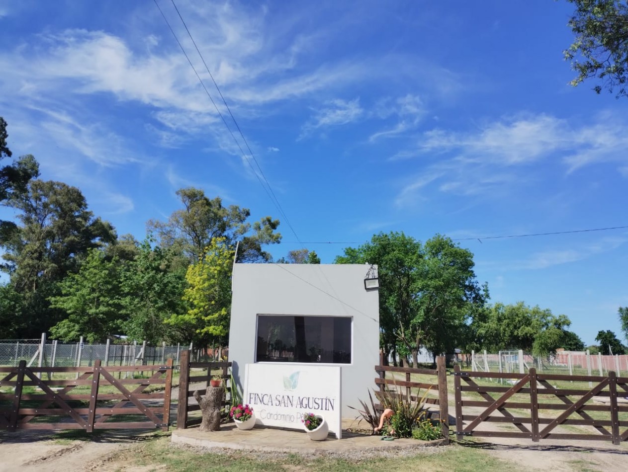 LOTES EN BARRIO SEMICERRADO - FINCAS SAN AGUSTIN - ZONA LA LONJA, PILAR. ESCRITURA INMEDIATA