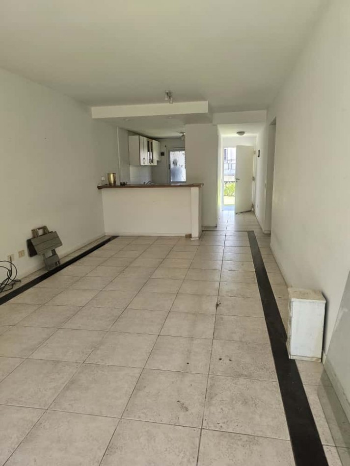 Venta Departamento de 3 ambientes en Complejo Las Mercedes, Pilar. Acepta financiacion - APTO CREDITO