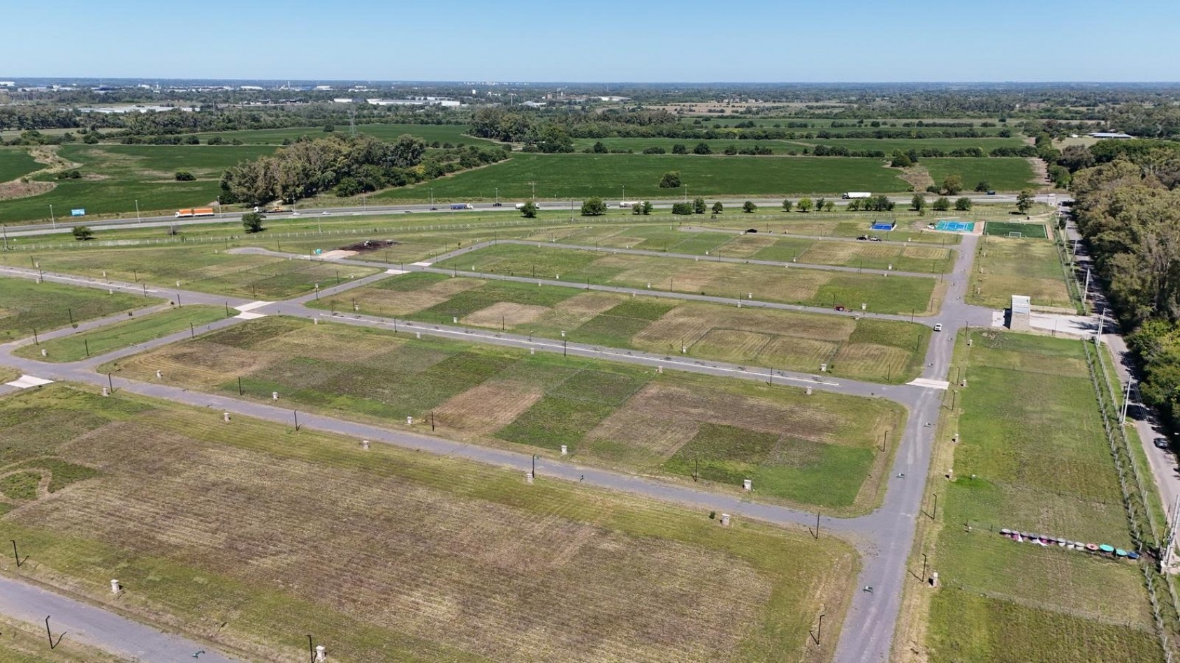 LOTES EN VENTA EN BARRIO CERRADO NORTES DEL PILAR