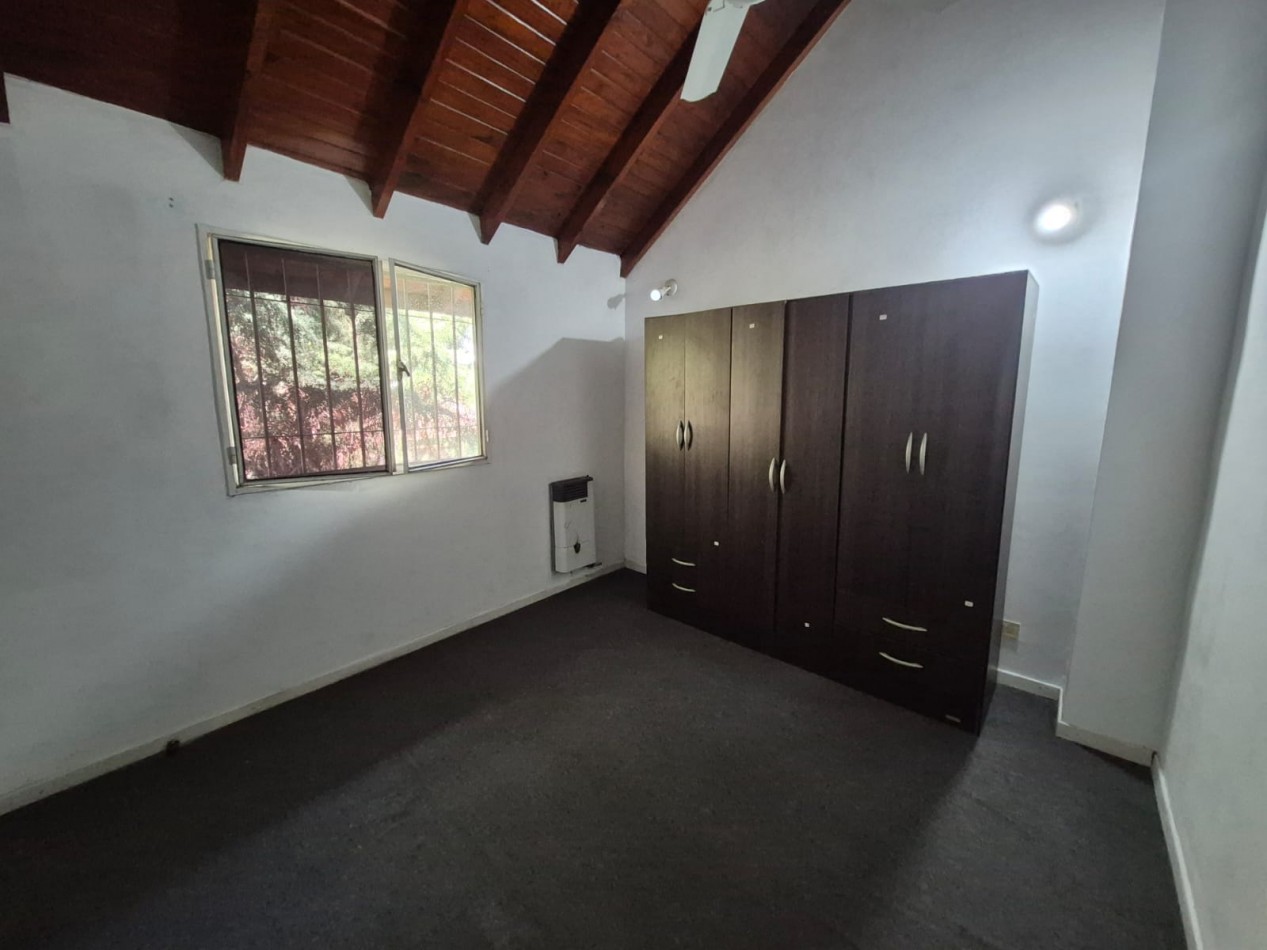 VENTA DUPLEX 4 AMBIENTES CON COCHERA PILAR CENTRO APTO CREDITO