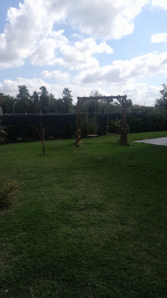 Casa 5 Ambientes Amoblada en Alquiler en el barrio El Overo, Villa Rosa, Pilar