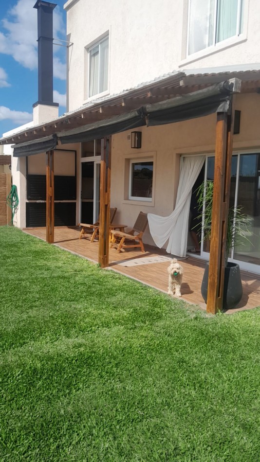 Casa 5 Ambientes Amoblada en Alquiler en el barrio El Overo, Villa Rosa, Pilar