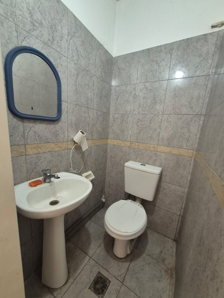 ALQUILER DE LOCAL COMERCIAL PILAR CENTRO