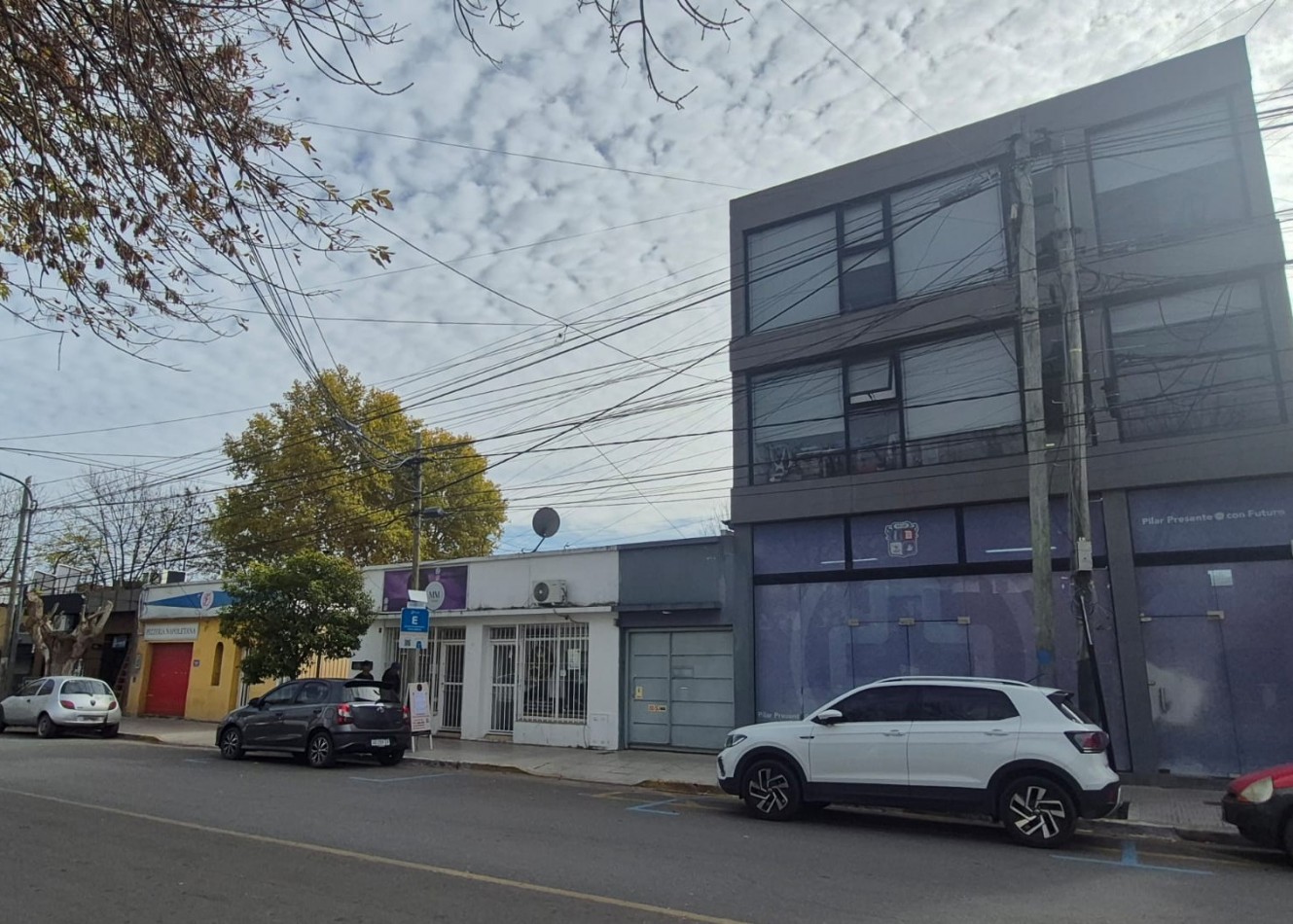 ALQUILER DE LOCAL COMERCIAL PILAR CENTRO