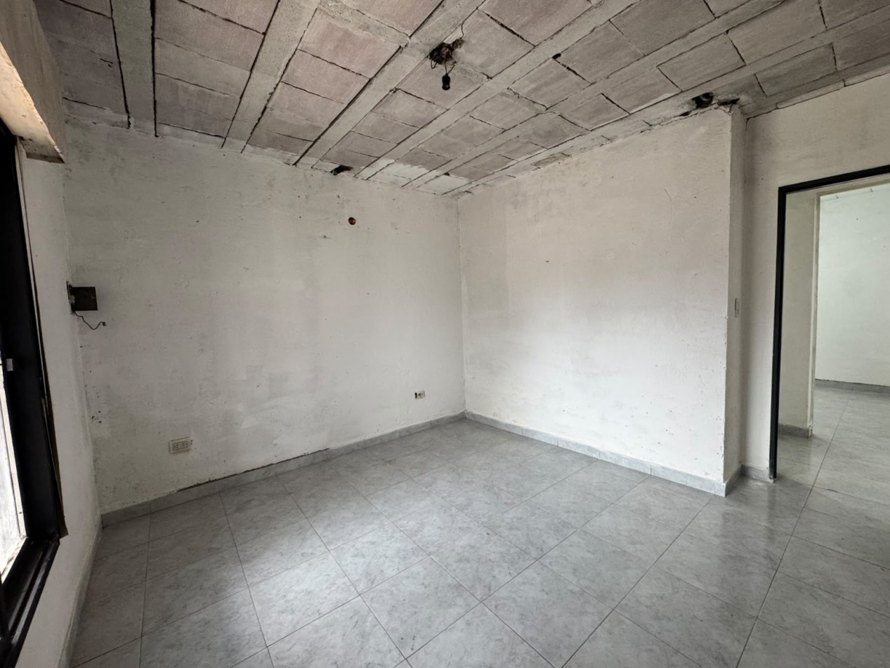 CASA TRES AMBIENTES EN VENTA EN JOSE C PAZ