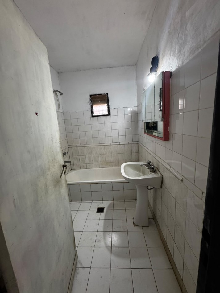 CASA TRES AMBIENTES EN VENTA EN JOSE C PAZ