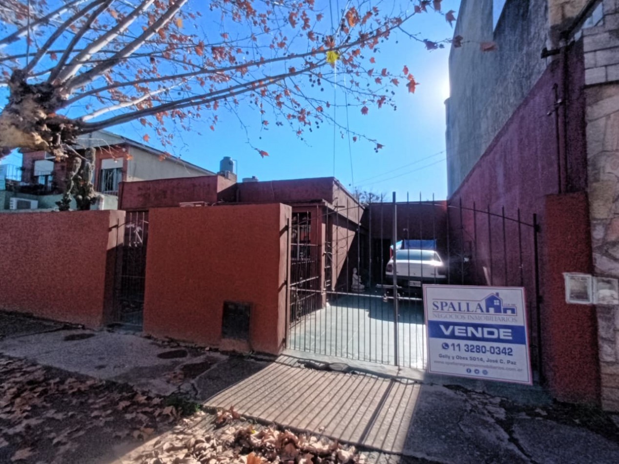 CASA EN VENTA SOBRE AV. ALTUBE - 6 AMBIENTES - OPORTUNIDAD - ESCUCHA OFERTAS - Jose C. Paz