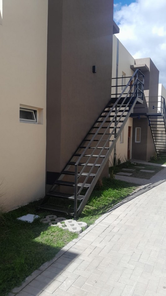 DEPARTAMENTO EN CONDOMINIO BAILEN II EN VENTA - 2 AMBIENTES APTO CREDITO - PABLO NOGUES - MALVINAS ARGENTINAS