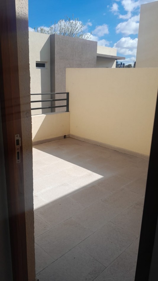 DEPARTAMENTO EN CONDOMINIO BAILEN II EN VENTA - 2 AMBIENTES APTO CREDITO - PABLO NOGUES - MALVINAS ARGENTINAS