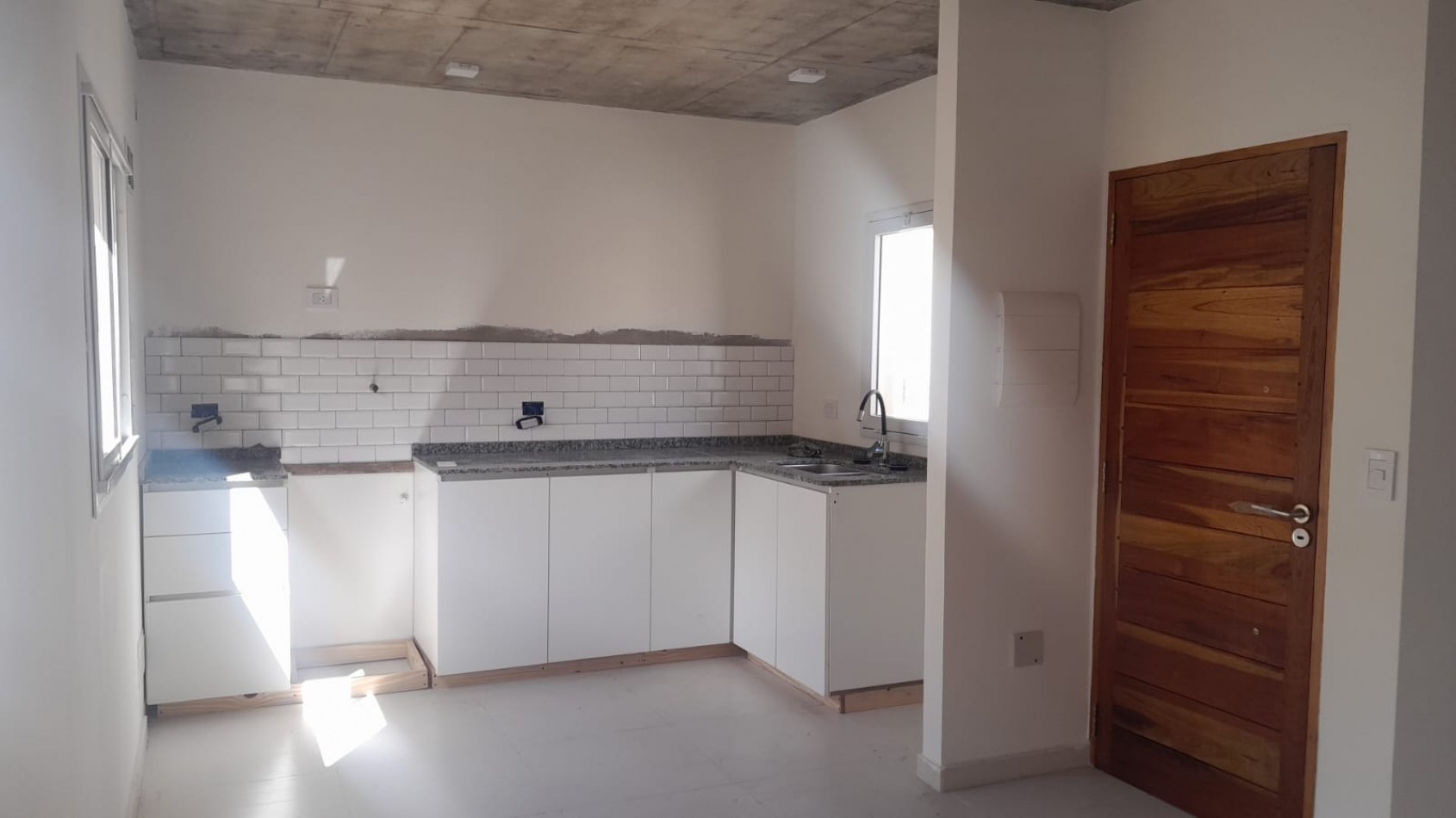 DEPARTAMENTO EN CONDOMINIO BAILEN II EN VENTA - 2 AMBIENTES APTO CREDITO - PABLO NOGUES - MALVINAS ARGENTINAS