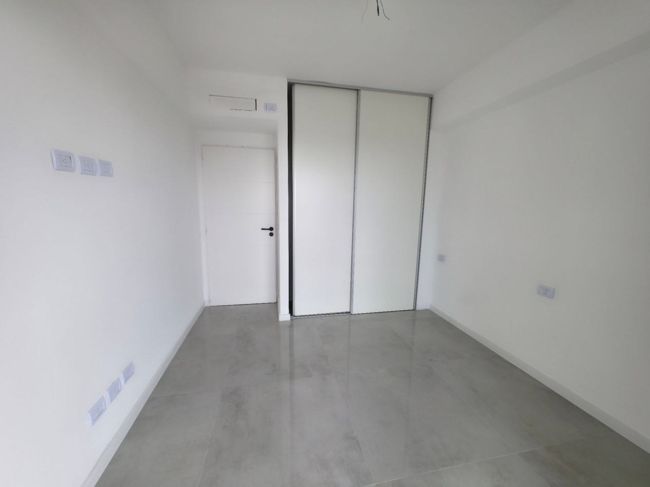 VENTA DEPARTAMENTO 3 AMBIENTES CON COCHERA EN TIGRE CENTRO, BRICKELL BOULEVARD
