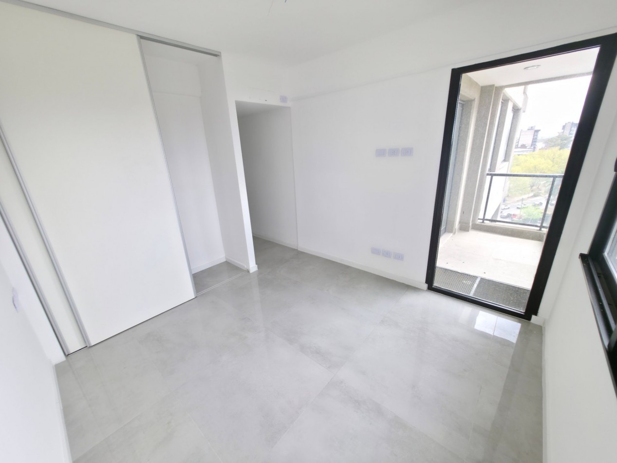 VENTA DEPARTAMENTO 3 AMBIENTES CON COCHERA EN TIGRE CENTRO, BRICKELL BOULEVARD