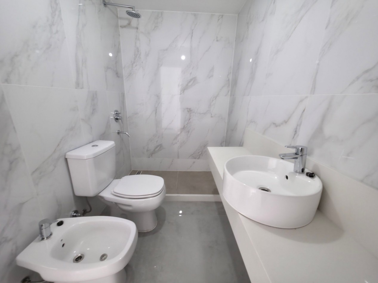 VENTA DEPARTAMENTO 3 AMBIENTES CON COCHERA EN TIGRE CENTRO, BRICKELL BOULEVARD