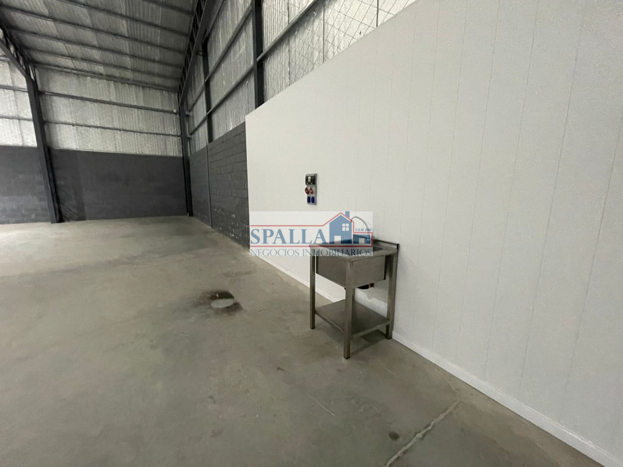 ALQUILER GALPON DEPOSITO 800 M2 RUTA 25 ASTOLFI PILAR