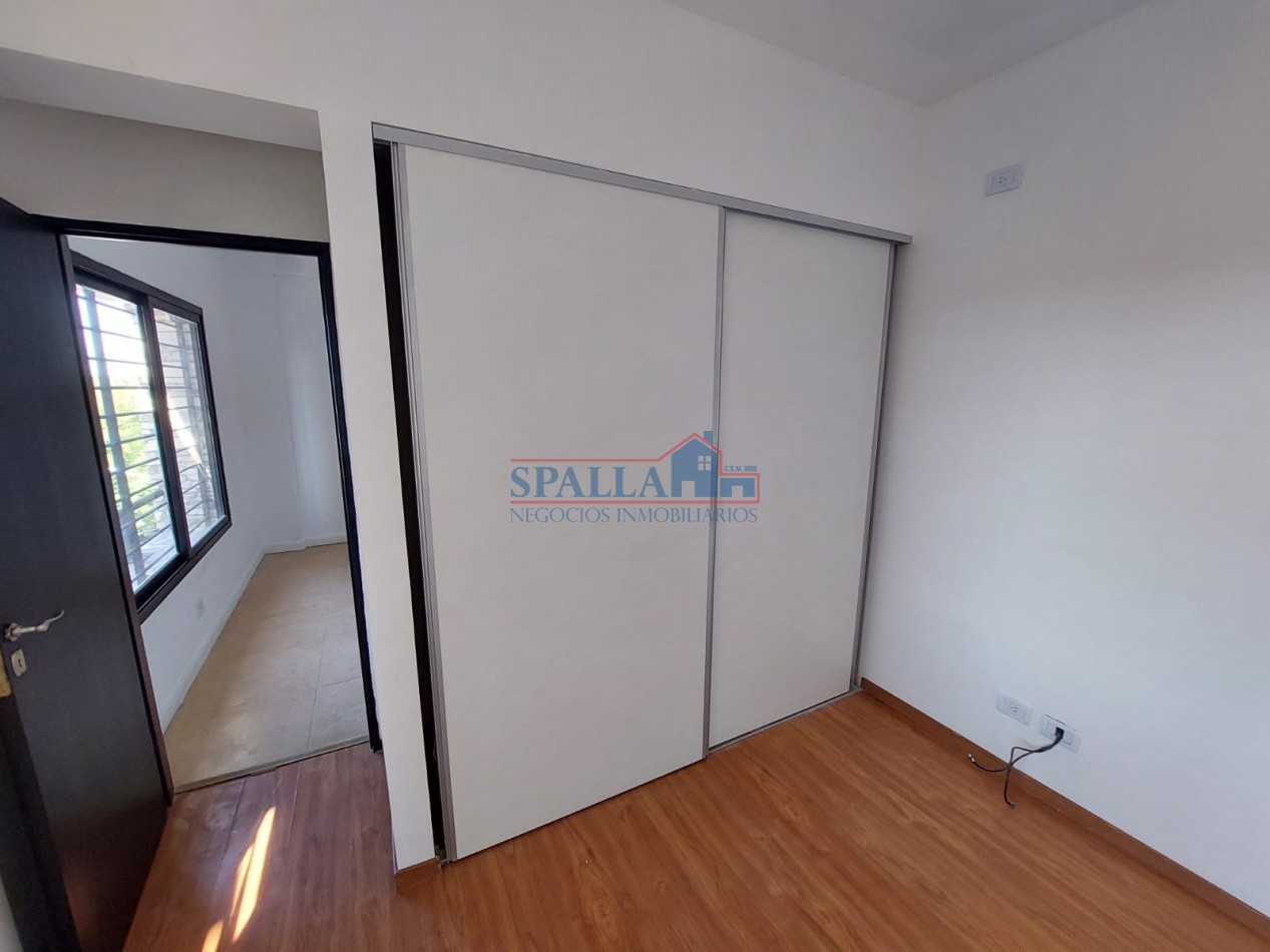 VENTA DEPARTAMENTO DOS AMBIENTES EN SAN MIGUEL CENTRO CON RENTA - APTO PROFESIONAL Y RESIDENCIAL