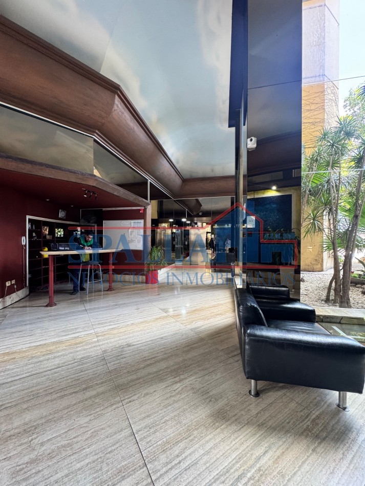 EN VENTA EXCELENTE DEPARTAMENTO DE 3 AMBIENTES EN EDIFICIO BARCELONA IV - MUÑIZ, CON CHOCHERA