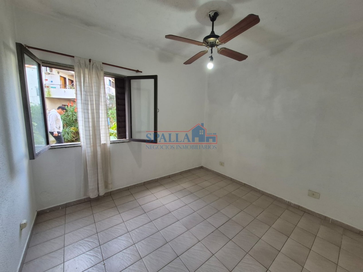 VENTA DEPARTAMENTO 4 AMBIENTES PLANTA BAJA CON COCHERA - APTO CREDITO PILAR