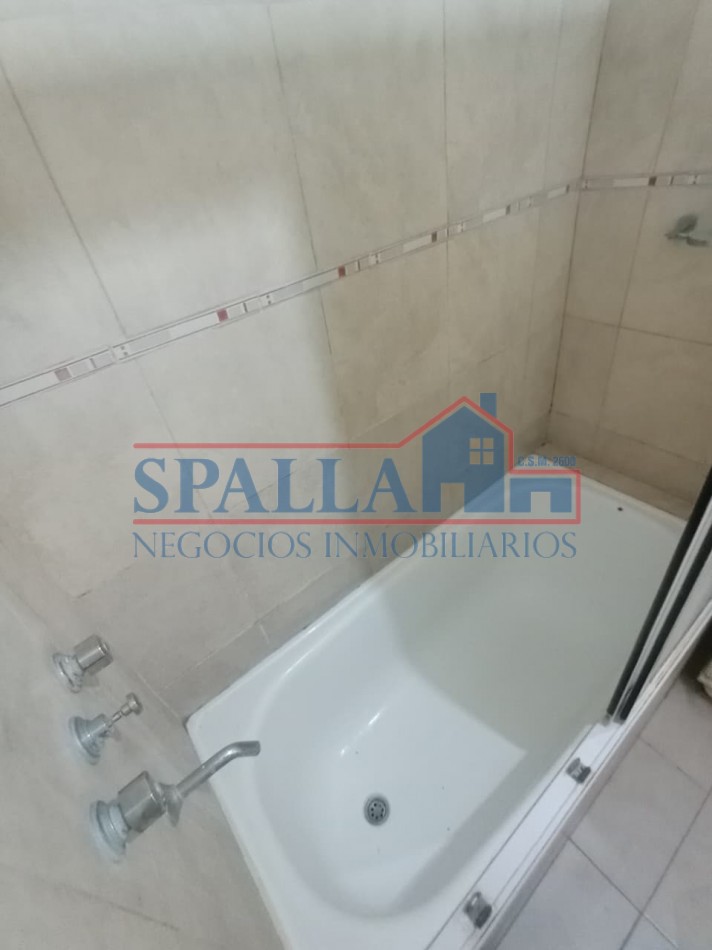ALQUILER DE DEPARTAMENTO DOS AMBIENTES CON COCHERA CUBIERTA , EXCELENTE UBICACION EN SAN MIGUEL