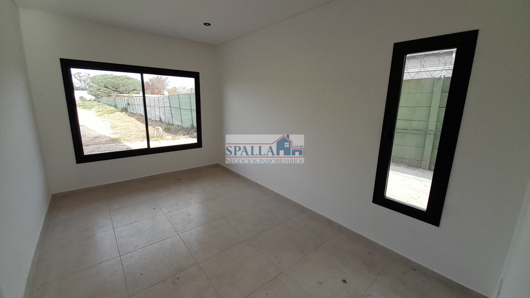 VENTA CASA 4 AMBIENTES CON ESCRITORIO A ESTRENAR EN BARRIO SPRING PARK PILAR