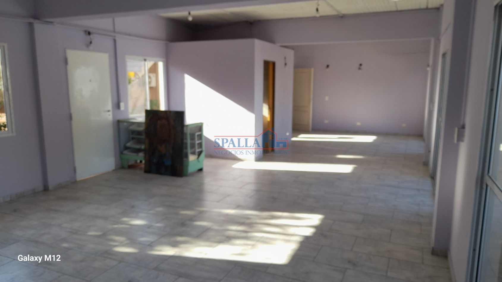 ALQUILER LOCAL - OFICINA - SALON USO COMERCIAL - PROFESIONAL  PRIMER PISO POR ESCALERA - VILLA ASTOLFI PILAR
