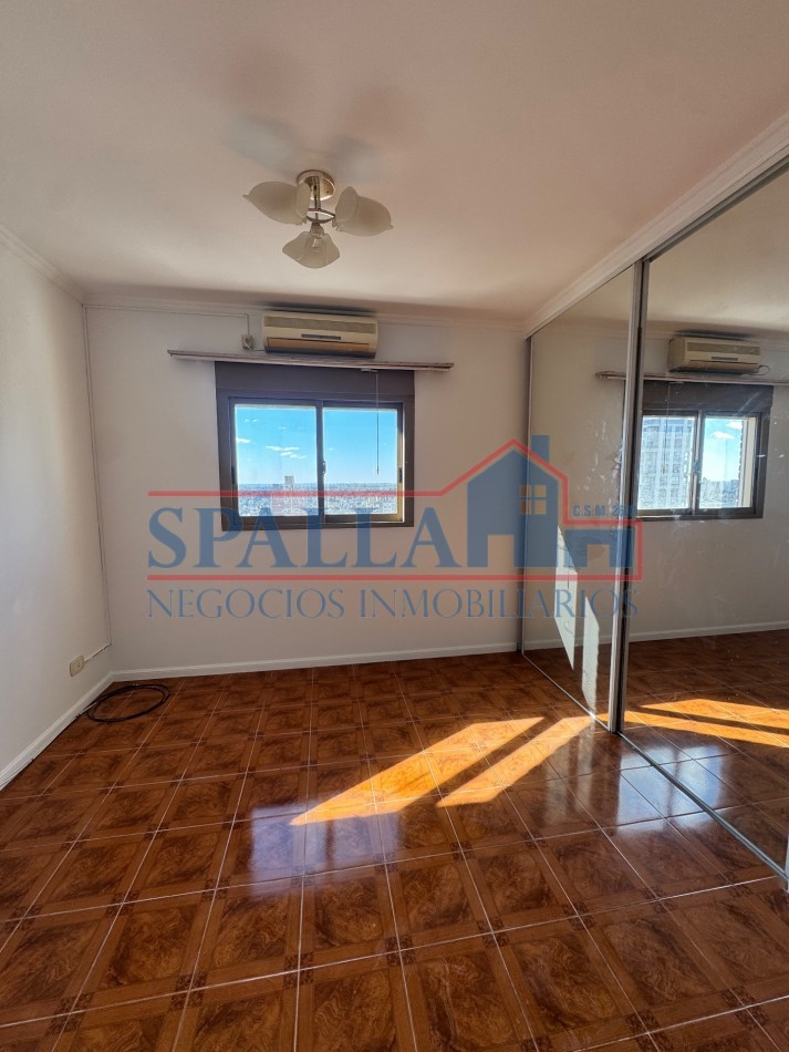 EN VENTA EXCELENTE DEPARTAMENTO DE 3 AMBIENTES EN EDIFICIO BARCELONA IV - MUÑIZ, CON CHOCHERA