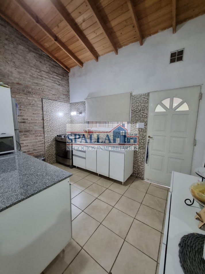 VENTA CASA 4 AMBIENTES APTA CREDITO EN PILAR CENTRO