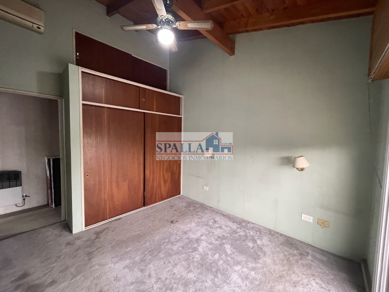 VENTA DEPOSITO COMERCIAL CON VIVIENDA Y LOTE EN PILAR - ZONIFICACION UR4