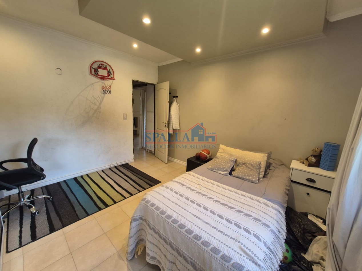 VENTA CASA BARRIO PARQUE SAKURA EXALTACION DE LA CRUZ SIN EXPENSAS
