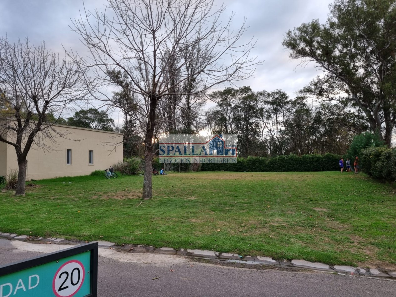 VENTA LOTE BARRIO LA CUESTA - CON ESCRITURA, MANZANARES PILAR