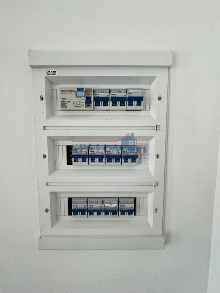 ALQUILER CASA 4  AMBIENTES CON PILETA BARRIO EL ALJIBE PILAR