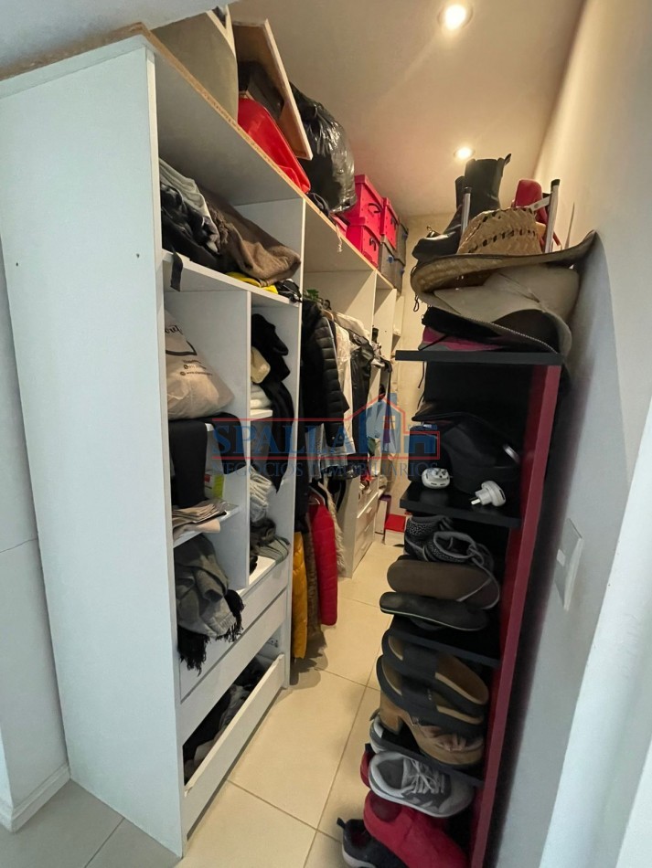 VENTA CASA 4 AMBIENTES BARRIO LAS ORQUIDEAS PILAR