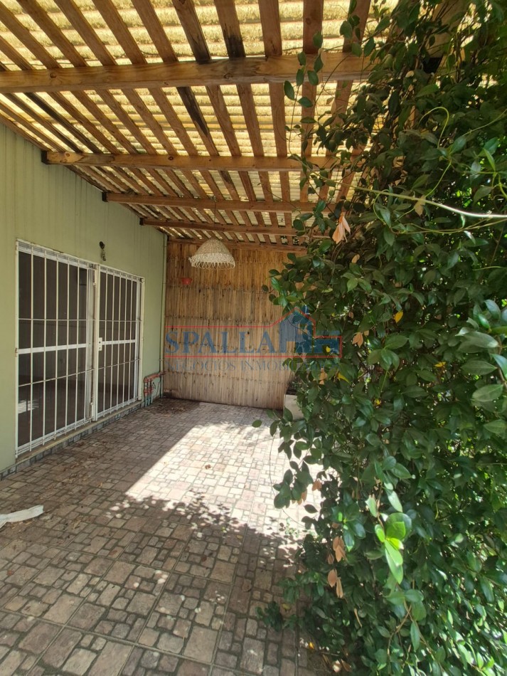 ALQUILER CASA 4 AMBIENTES CON PILETA EN BARRIO PELLEGRINI 3 EN PILAR SIN EXPENSAS