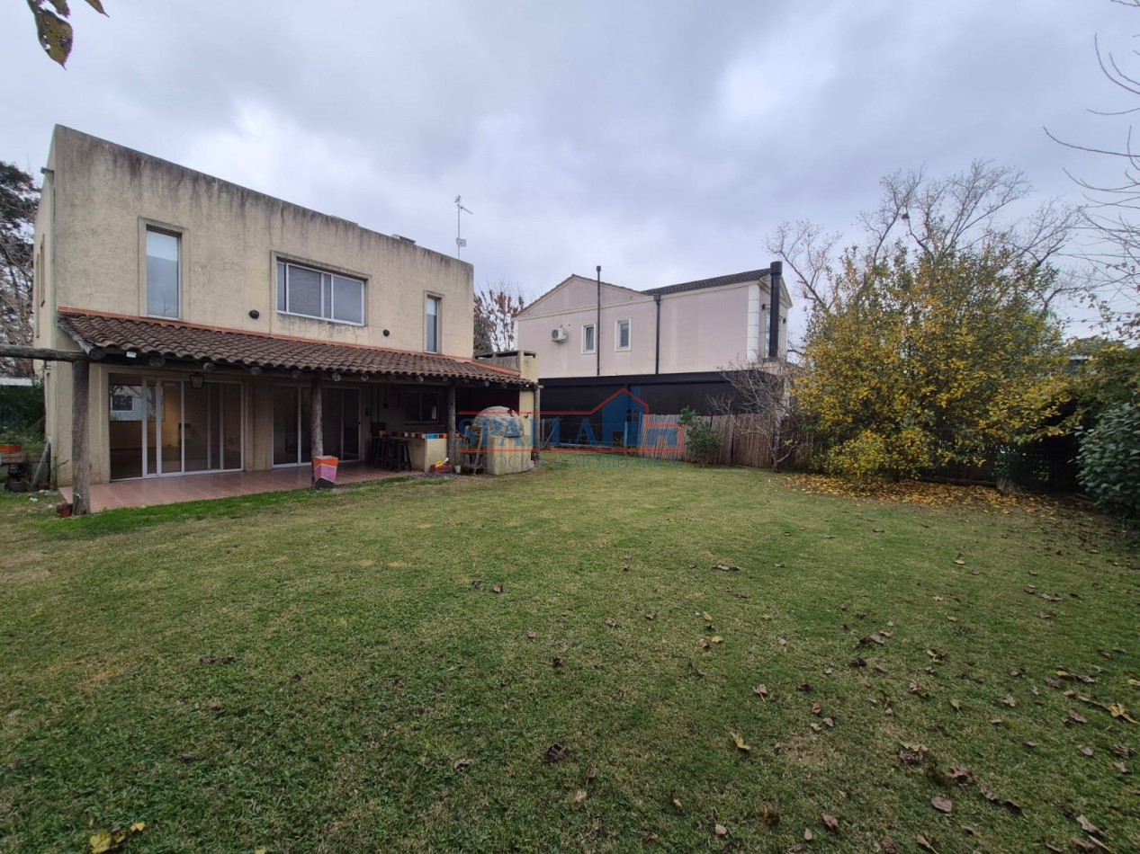 ALQUILAR CASA 4 AMBIENTES EN BARRIO LAS ORQUIDEAS EN PILAR