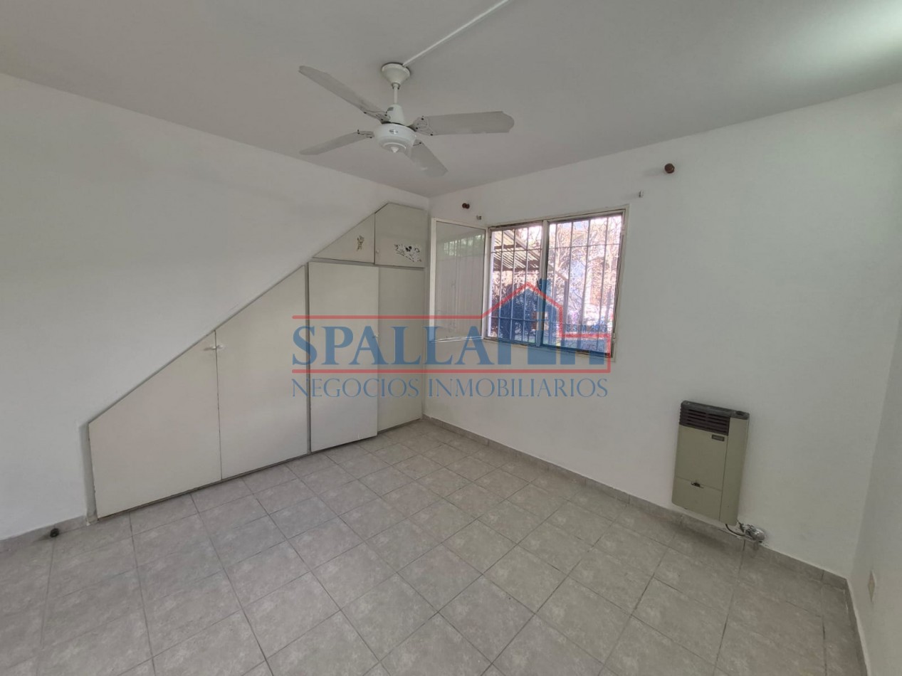 VENTA DUPLEX 4 AMBIENTES CON COCHERA PILAR CENTRO APTO CREDITO