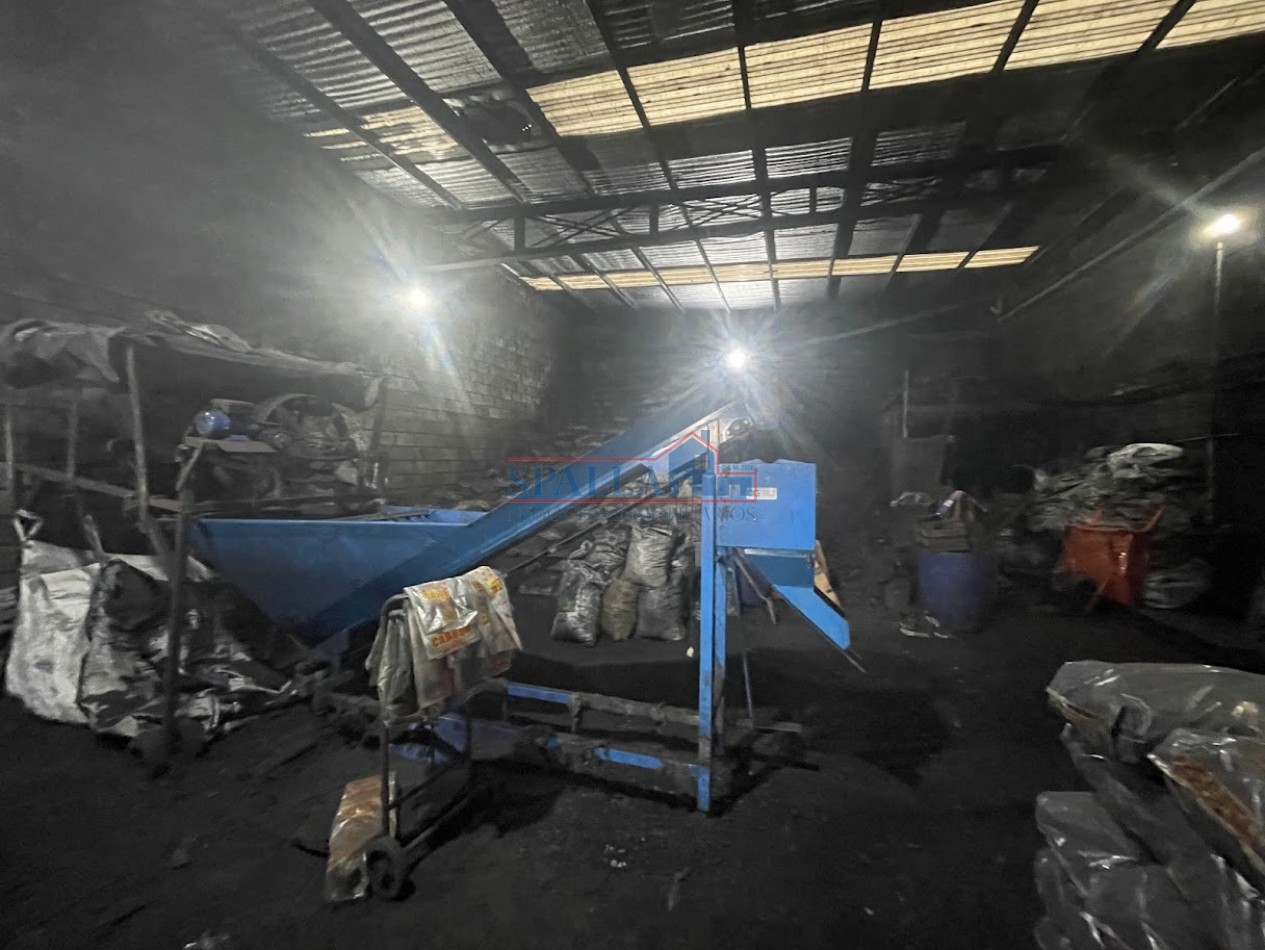 VENTA FONDO DE COMERCIO - CARBONERIA EN PILAR