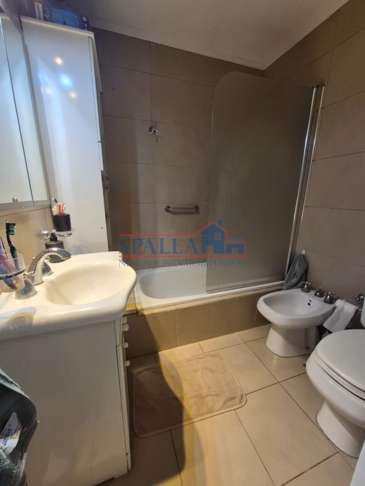 VENTA CASA 6 AMBIENTES PILAR CENTRO CON PILETA