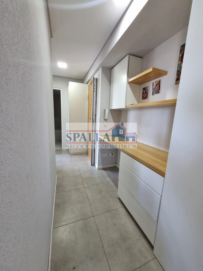 VENTA DEPARTAMENTO TRES AMBIENTES EN PILAR CENTRO CON COCHERA Y BAULERA - CON RENTA