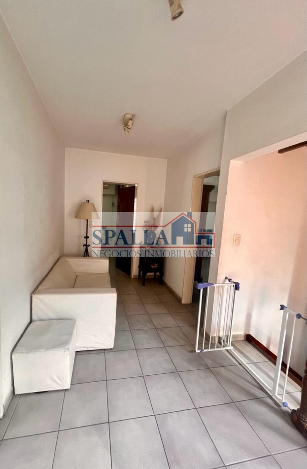 VENTA EXCELENTE PROPIEDAD APTA COMERCIAL O RESIDENCIAL, ZONIFICACION UCA, PILAR CENTRO. OPORTUNIDAD - APTO CREDITO