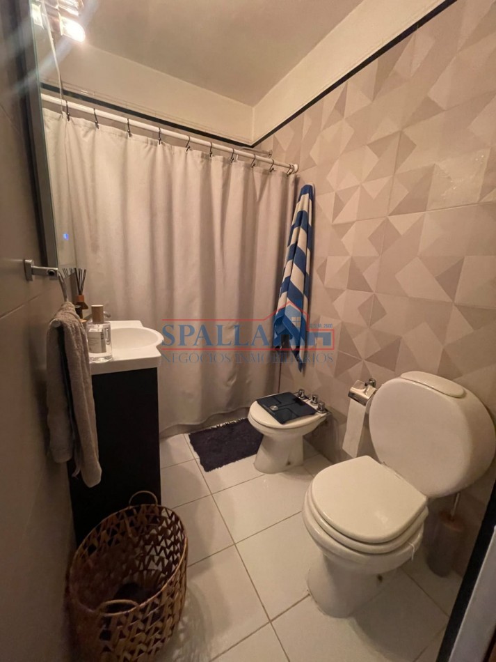 VENTA CASA PILAR CENTRO 5 AMBIENTES -ACEPTA PERMUTA - APTO CREDITO