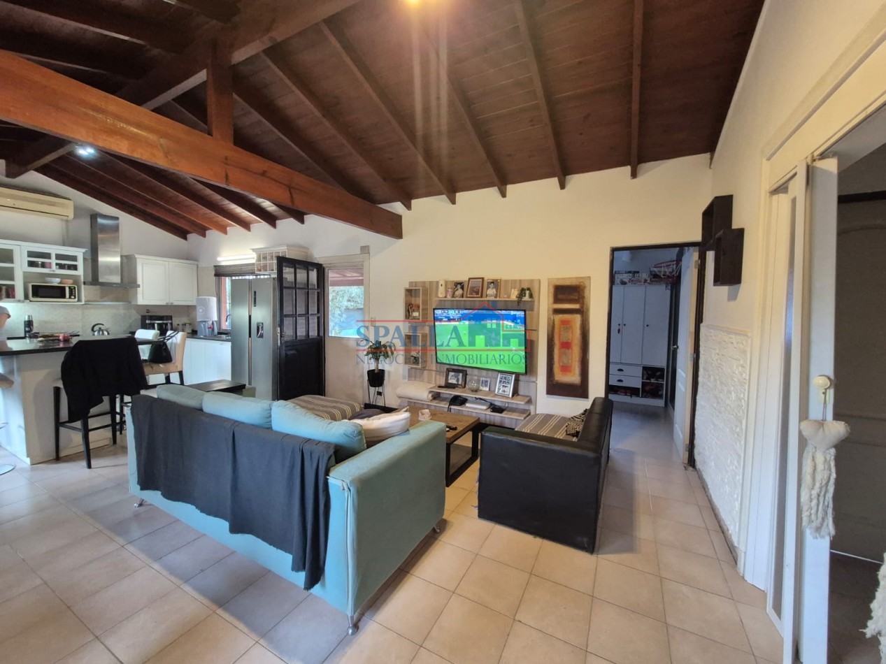 VENTA CASA BARRIO PARQUE SAKURA EXALTACION DE LA CRUZ SIN EXPENSAS